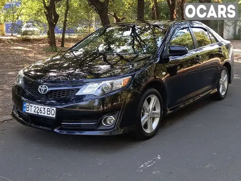 Седан Toyota Camry 2013 2.49 л. Автомат обл. Херсонська, Херсон - Фото 1/10