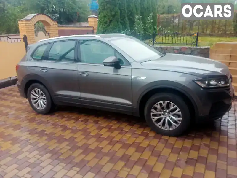 Позашляховик / Кросовер Volkswagen Touareg 2018 2.97 л. Автомат обл. Київська, Київ - Фото 1/8