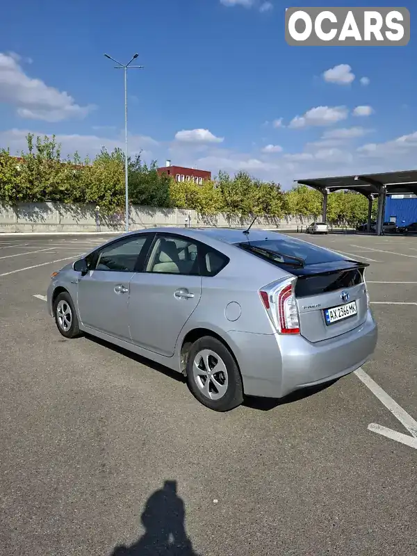 Хетчбек Toyota Prius 2013 1.8 л. Варіатор обл. Харківська, Харків - Фото 1/12