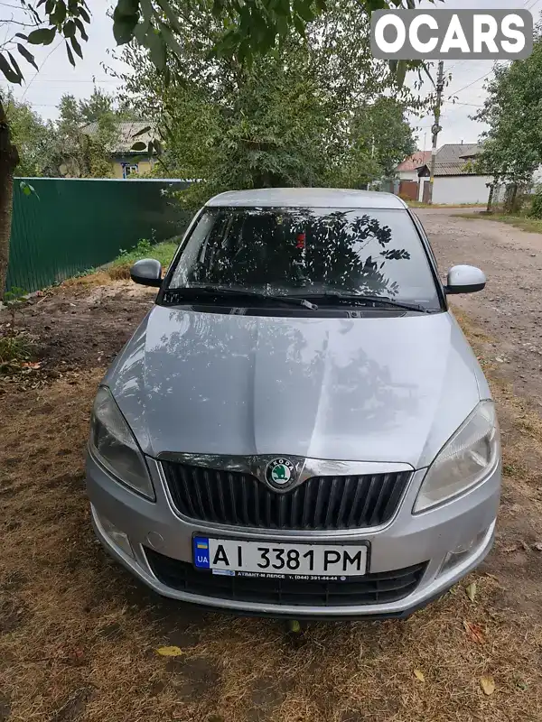 Хэтчбек Skoda Fabia 2011 1.6 л. Ручная / Механика обл. Черниговская, Бахмач - Фото 1/21