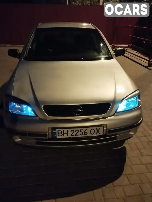 Седан Opel Astra 2006 1.39 л. Ручна / Механіка обл. Одеська, Одеса - Фото 1/4