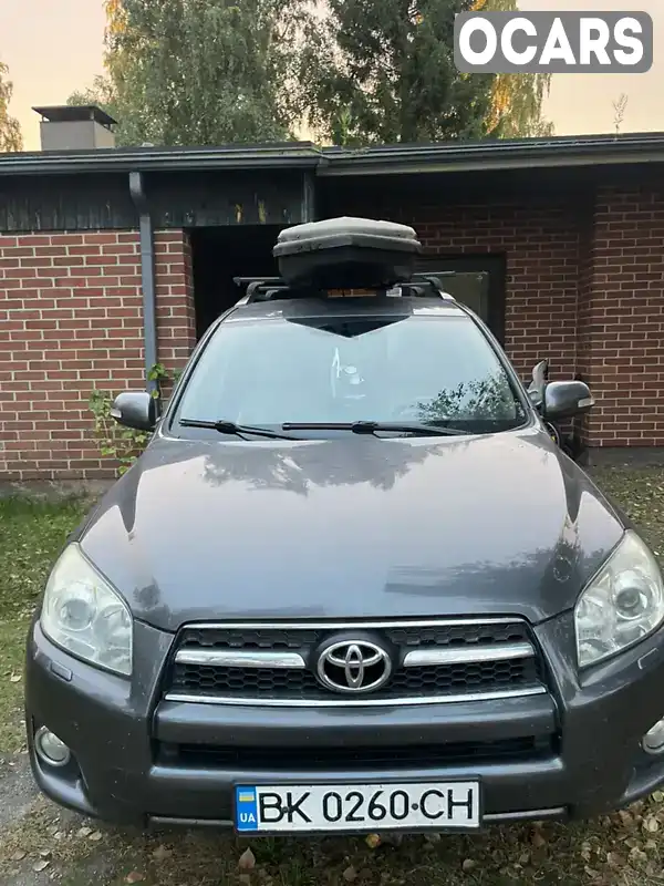 Позашляховик / Кросовер Toyota RAV4 2009 2.2 л. Ручна / Механіка обл. Рівненська, Рівне - Фото 1/5