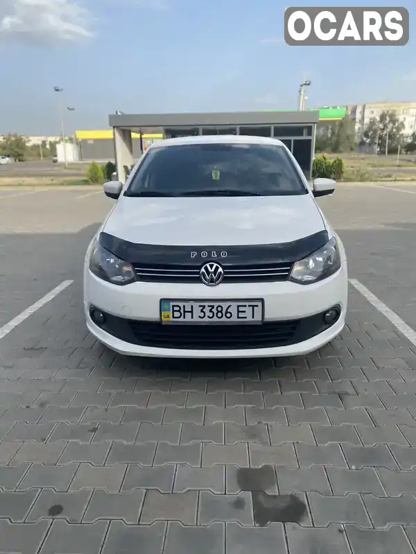 Седан Volkswagen Polo 2011 1.6 л. Ручна / Механіка обл. Одеська, Одеса - Фото 1/21