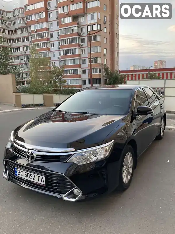 Седан Toyota Camry 2016 2.49 л. Автомат обл. Полтавська, Полтава - Фото 1/17