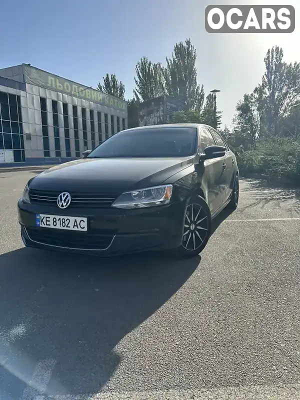 Седан Volkswagen Jetta 2014 1.8 л. Автомат обл. Дніпропетровська, Кривий Ріг - Фото 1/15