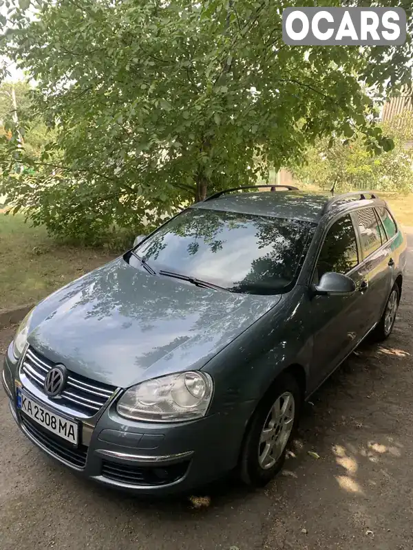 Універсал Volkswagen Golf 2008 1.9 л. Ручна / Механіка обл. Київська, Київ - Фото 1/21