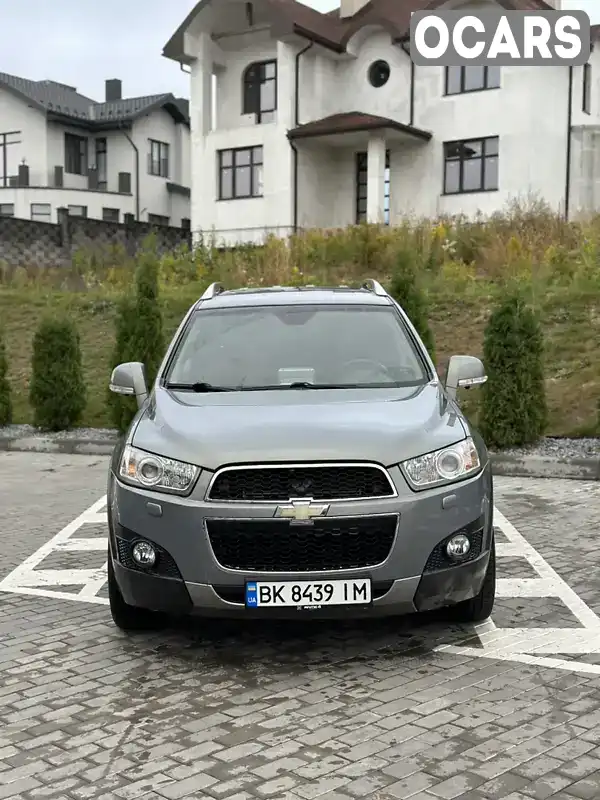 Внедорожник / Кроссовер Chevrolet Captiva 2011 2.23 л. Автомат обл. Ровенская, Ровно - Фото 1/21