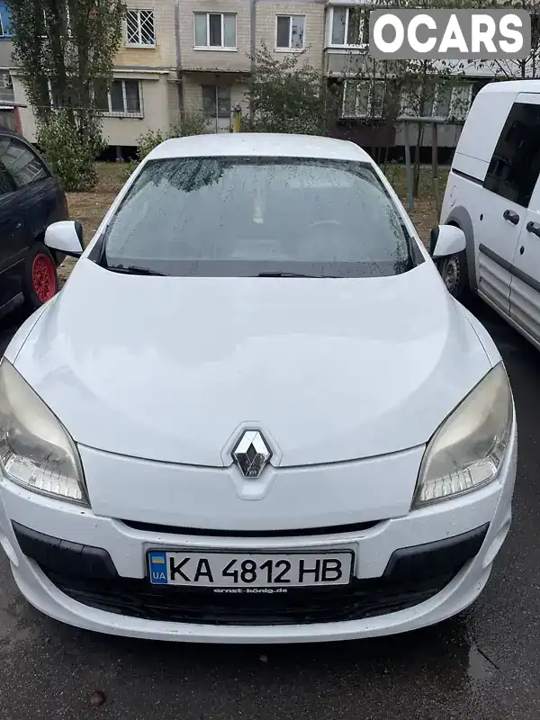 Хетчбек Renault Megane 2009 1.6 л. Ручна / Механіка обл. Київська, Київ - Фото 1/21