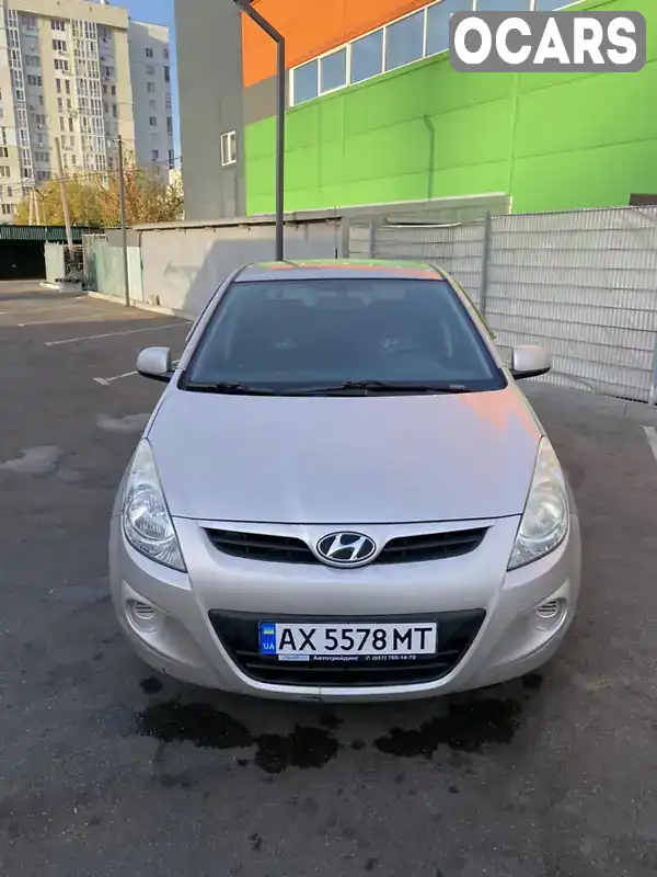 Хэтчбек Hyundai i20 2011 1.25 л. Ручная / Механика обл. Харьковская, Харьков - Фото 1/12