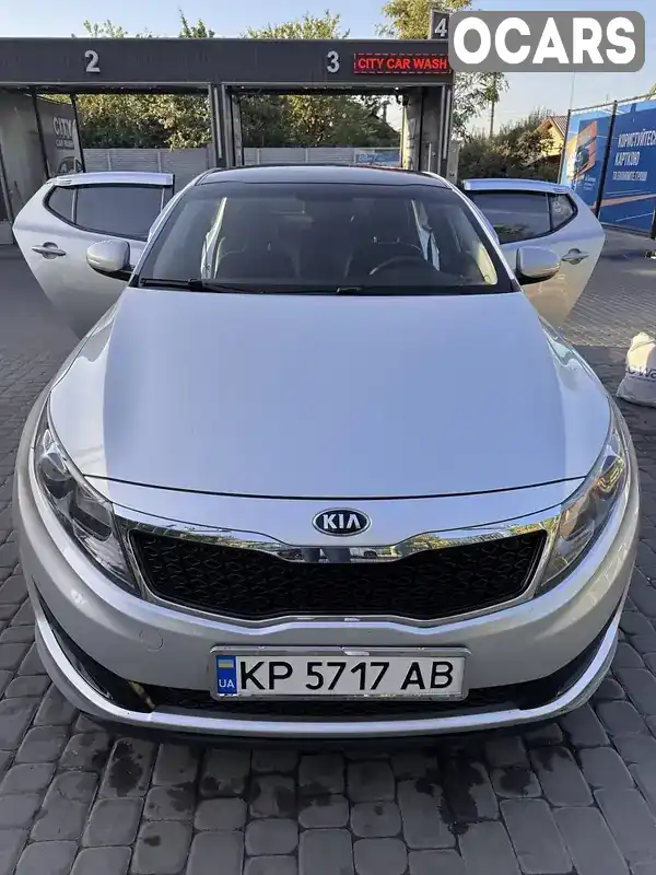 Седан Kia K5 2013 2 л. Автомат обл. Запорожская, Запорожье - Фото 1/8