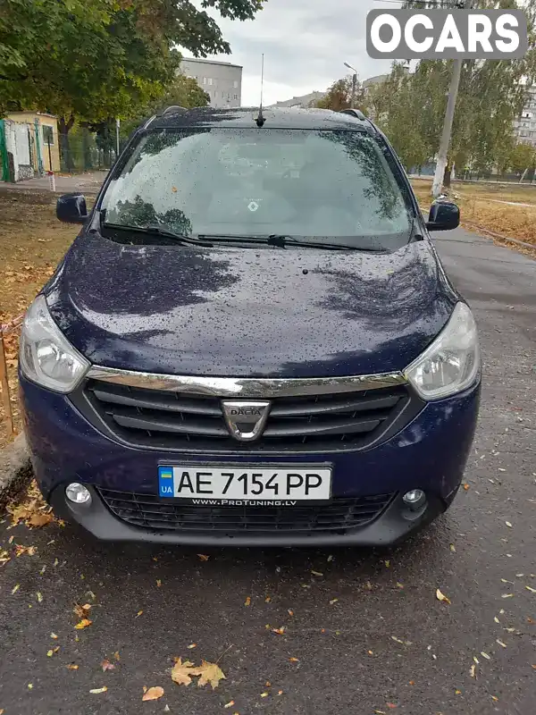 Мінівен Dacia Lodgy 2013 1.6 л. Ручна / Механіка обл. Дніпропетровська, Дніпро (Дніпропетровськ) - Фото 1/8