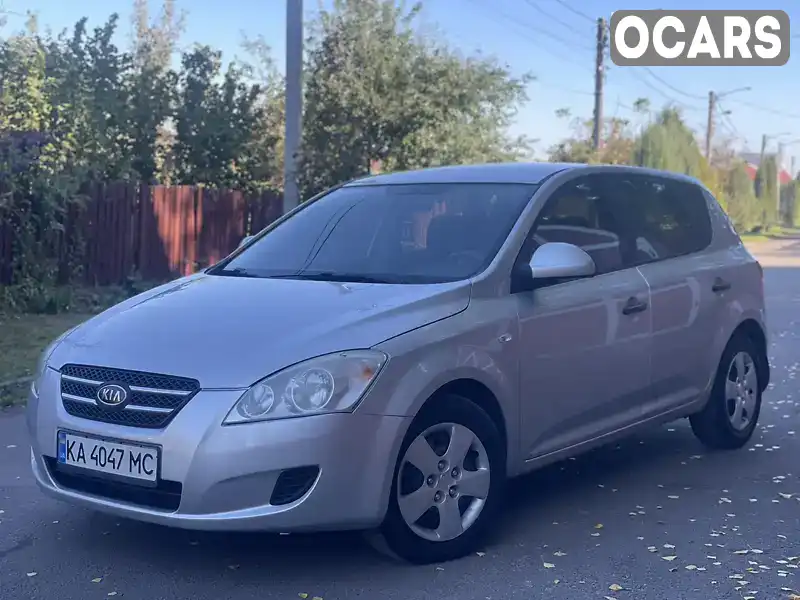 Хетчбек Kia Ceed 2007 1.6 л. Ручна / Механіка обл. Рівненська, Рівне - Фото 1/21