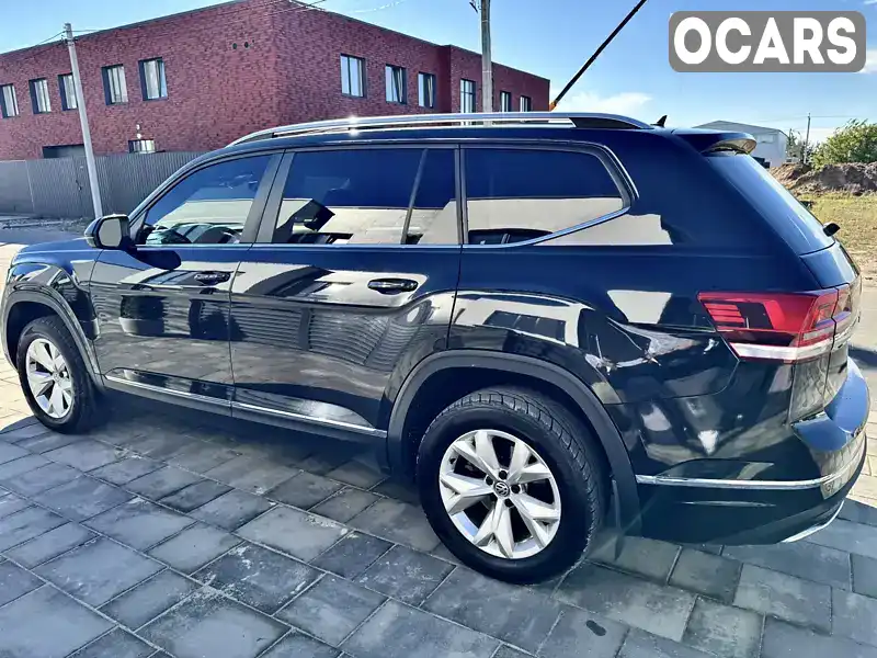 Позашляховик / Кросовер Volkswagen Atlas 2017 3.6 л. Автомат обл. Київська, Київ - Фото 1/21