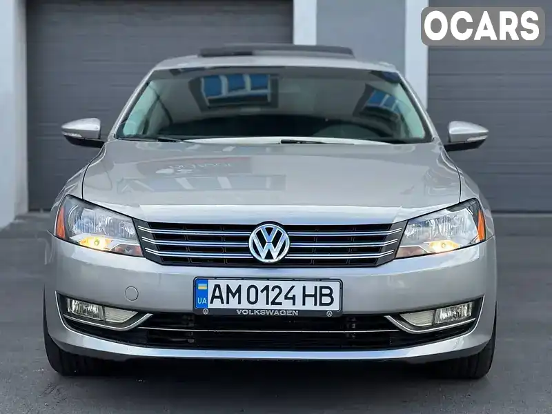 Седан Volkswagen Passat 2012 2.5 л. Автомат обл. Вінницька, Вінниця - Фото 1/21