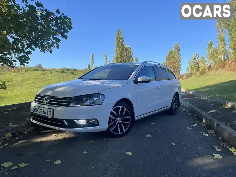 Універсал Volkswagen Passat 2013 2 л. Автомат обл. Рівненська, Рівне - Фото 1/21