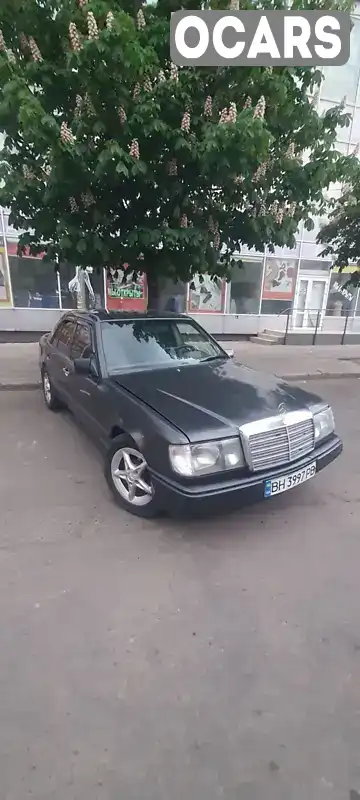 Седан Mercedes-Benz E-Class 1988 2 л. Ручна / Механіка обл. Одеська, Одеса - Фото 1/13