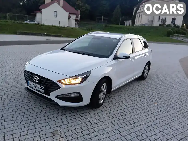 Універсал Hyundai i30 2022 1.5 л. Автомат обл. Львівська, Львів - Фото 1/21