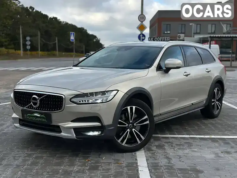 Универсал Volvo V90 Cross Country 2017 1.97 л. Автомат обл. Киевская, Киев - Фото 1/21