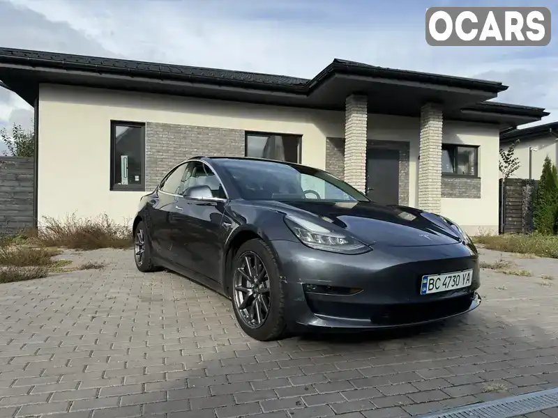 Седан Tesla Model 3 2018 null_content л. Автомат обл. Київська, Київ - Фото 1/14