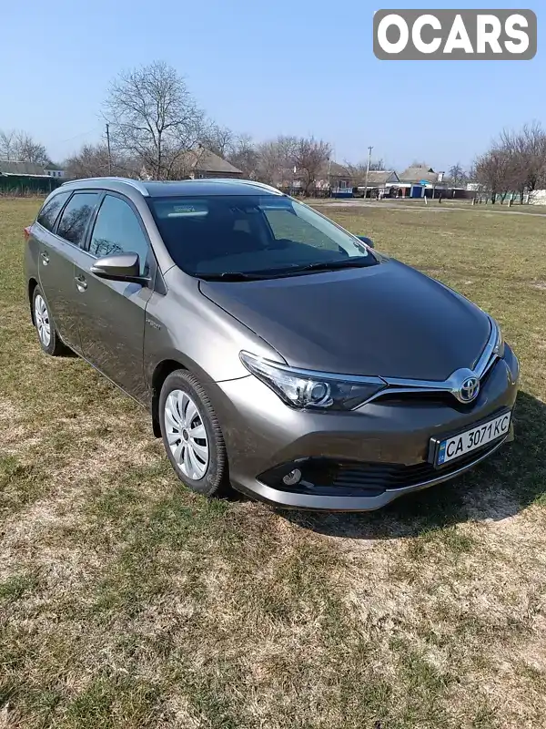 Універсал Toyota Auris 2016 1.8 л. Варіатор обл. Київська, Київ - Фото 1/21