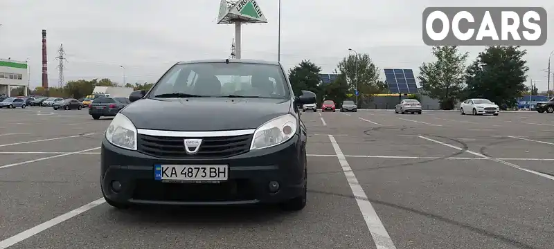 Хетчбек Dacia Sandero 2010 1.6 л. обл. Київська, Київ - Фото 1/21