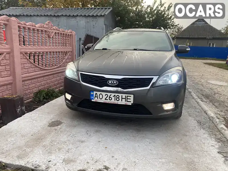 Універсал Kia Ceed 2011 1.4 л. Ручна / Механіка обл. Київська, Яготин - Фото 1/17