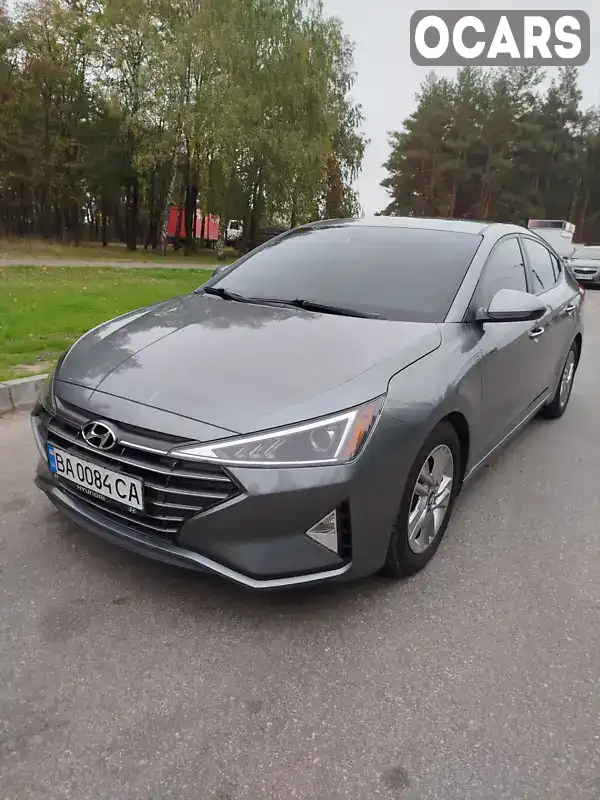 Седан Hyundai Elantra 2018 2 л. Автомат обл. Кіровоградська, Кропивницький (Кіровоград) - Фото 1/21